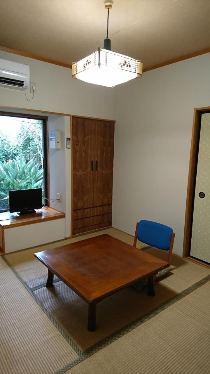 そこど荘 八丈町 エクステリア 写真