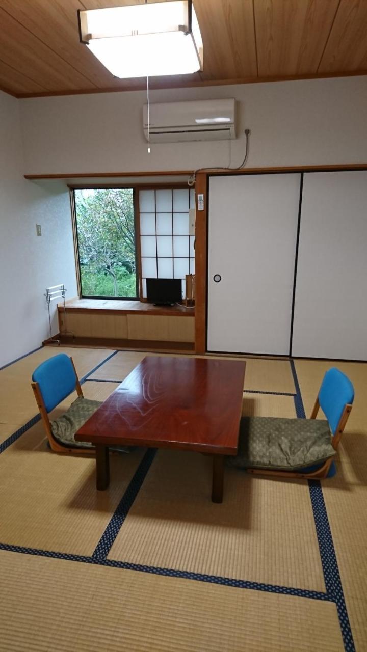 そこど荘 八丈町 エクステリア 写真